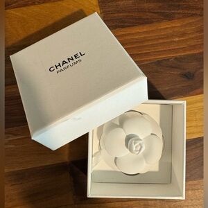 Chanel Ceramic Camelia